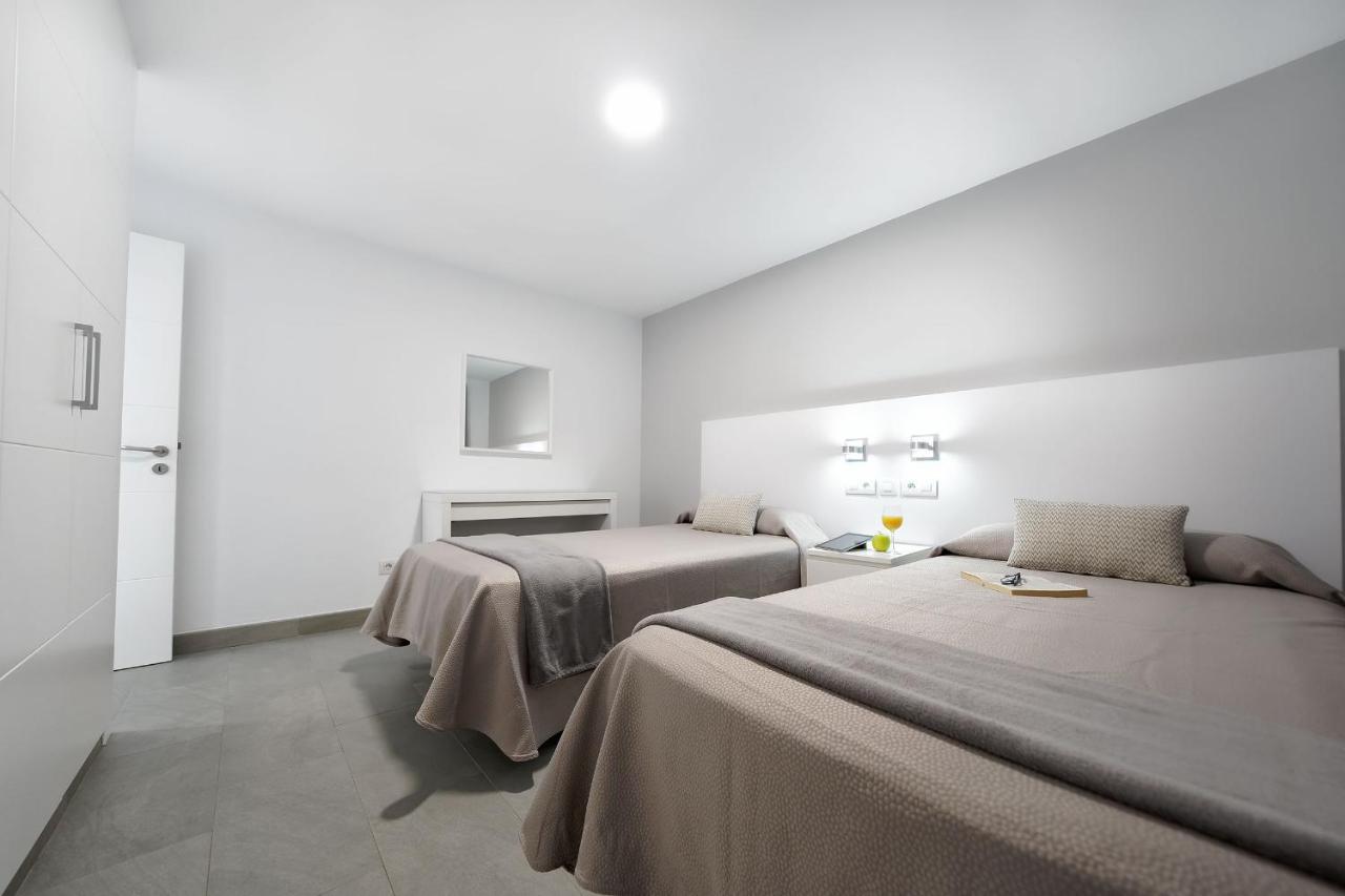 Apartamentos Los Papagayos 산아구스틴 외부 사진
