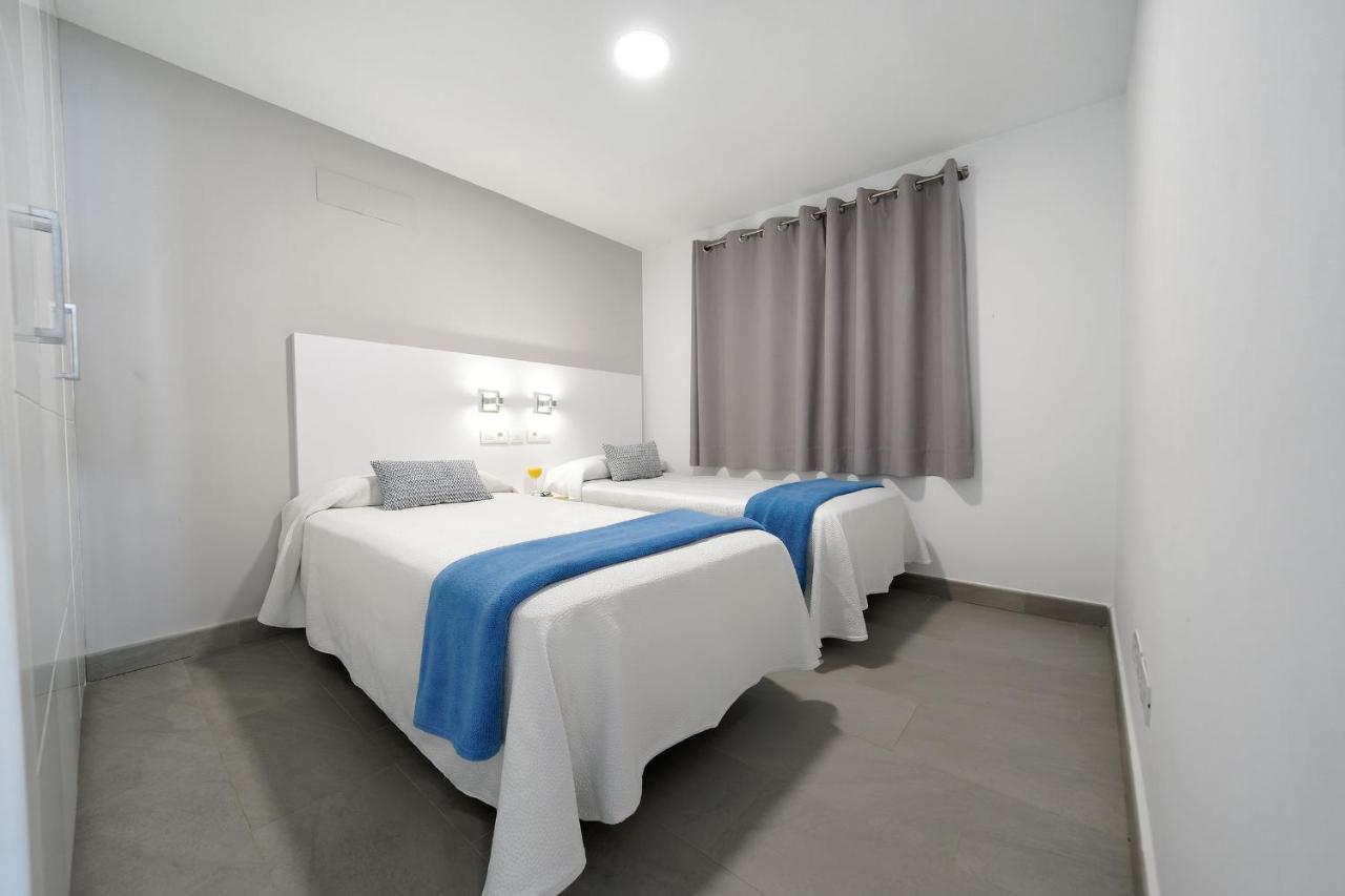 Apartamentos Los Papagayos 산아구스틴 외부 사진